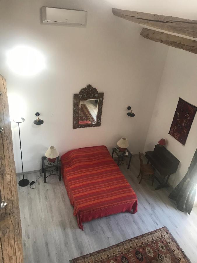 Chambres D Hotes De Charme Dans Mas La Souvine Du 17Eme, Chambres Climatisees Bedarrides Экстерьер фото